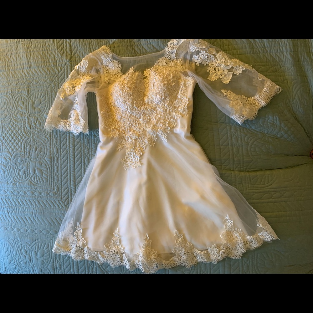Cream lacy short dress great for Prom